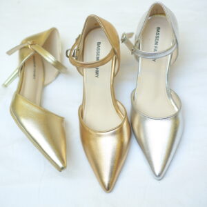 women metallic pointed