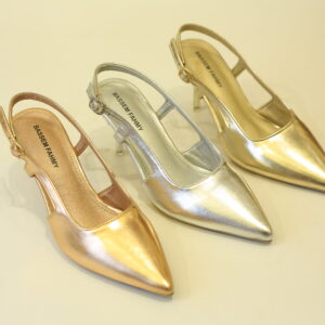 pointed toe slingback